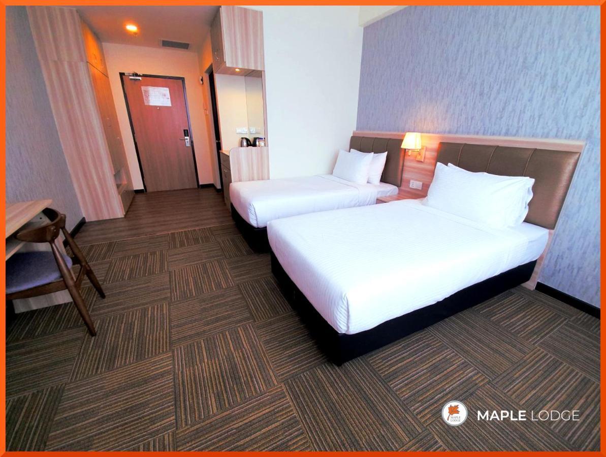 Maple Lodge Batu Pahat Exterior foto