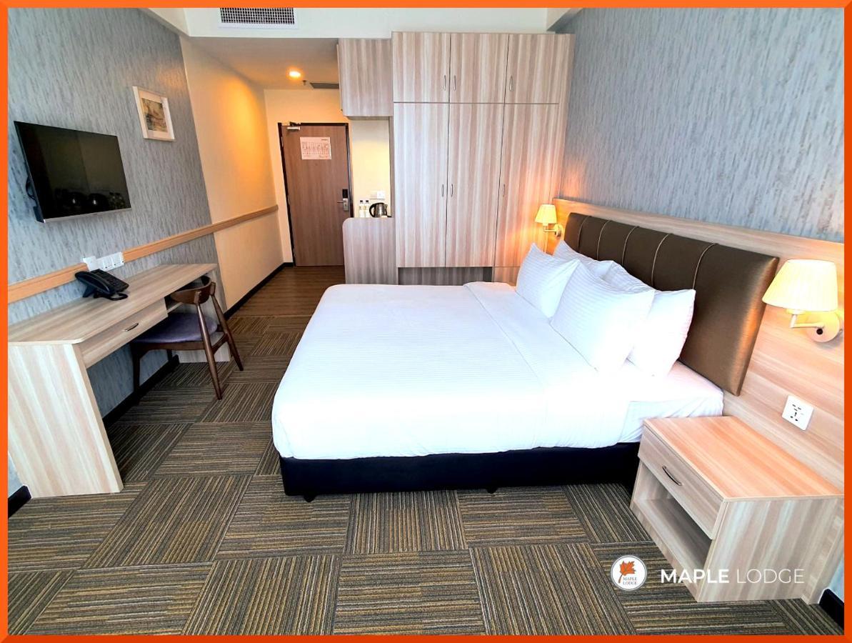 Maple Lodge Batu Pahat Exterior foto