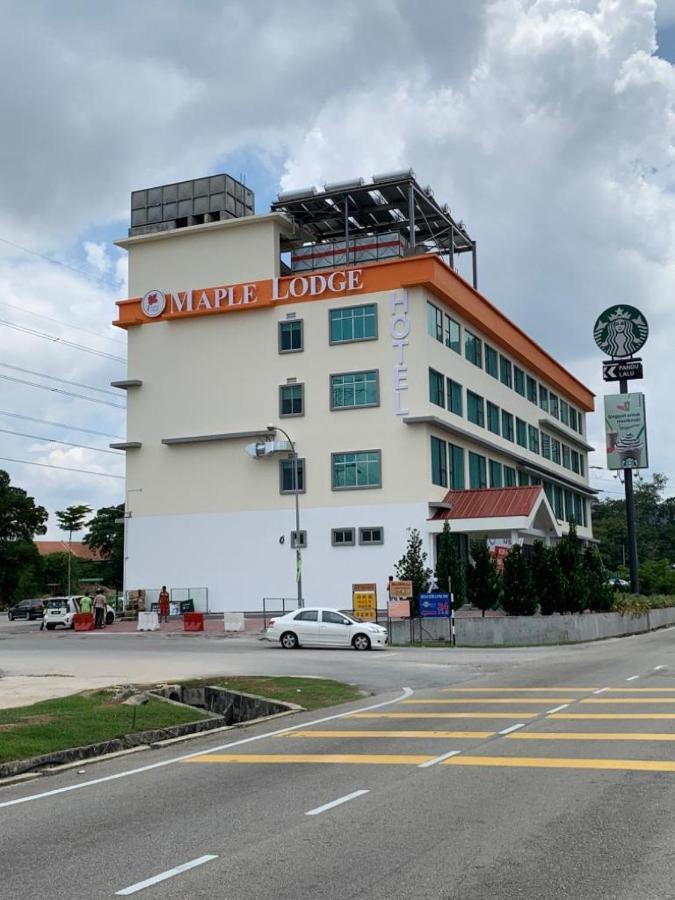 Maple Lodge Batu Pahat Exterior foto
